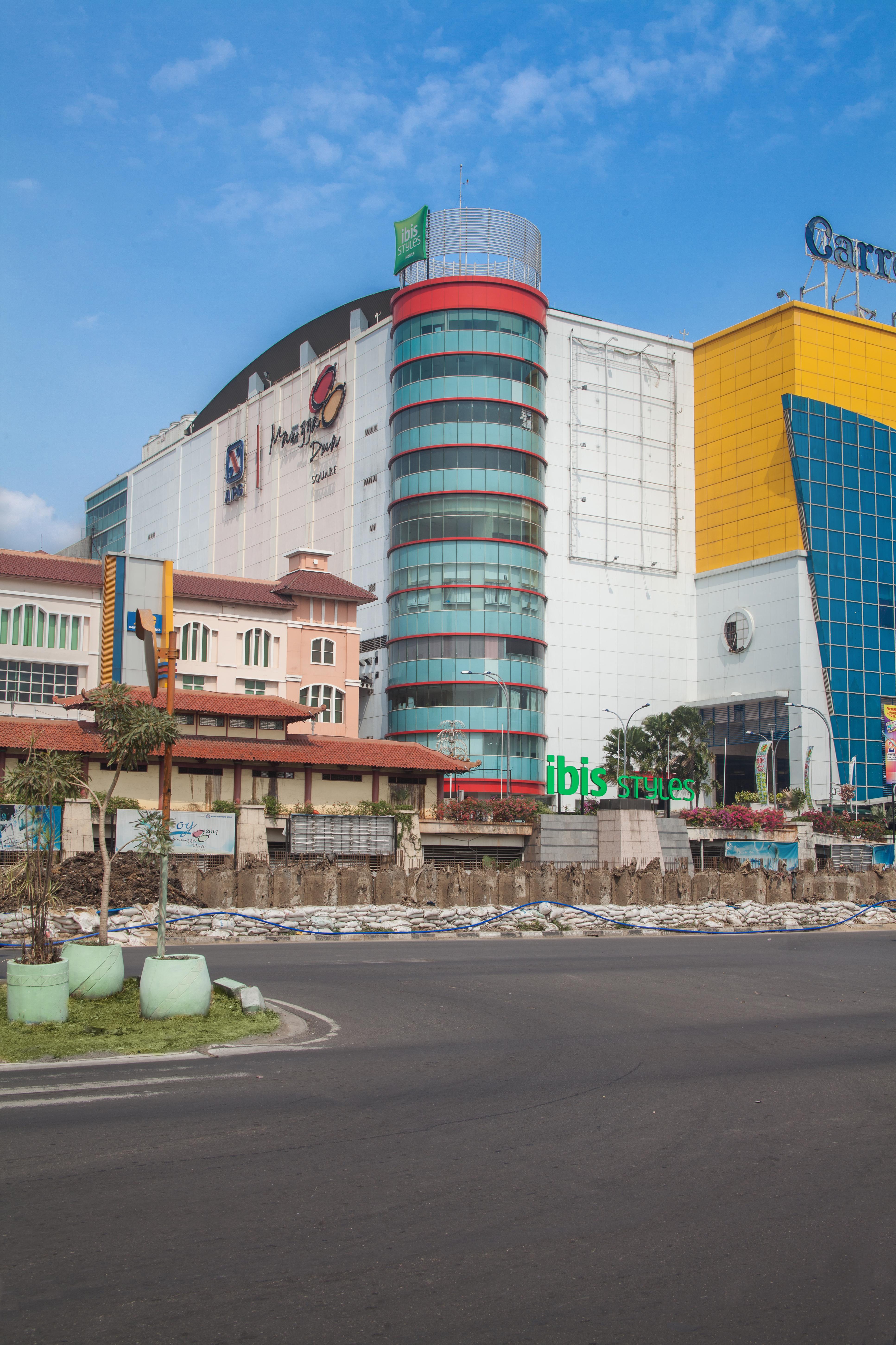 Ibis Styles Jakarta Mangga Dua Square Jacarta Exterior foto